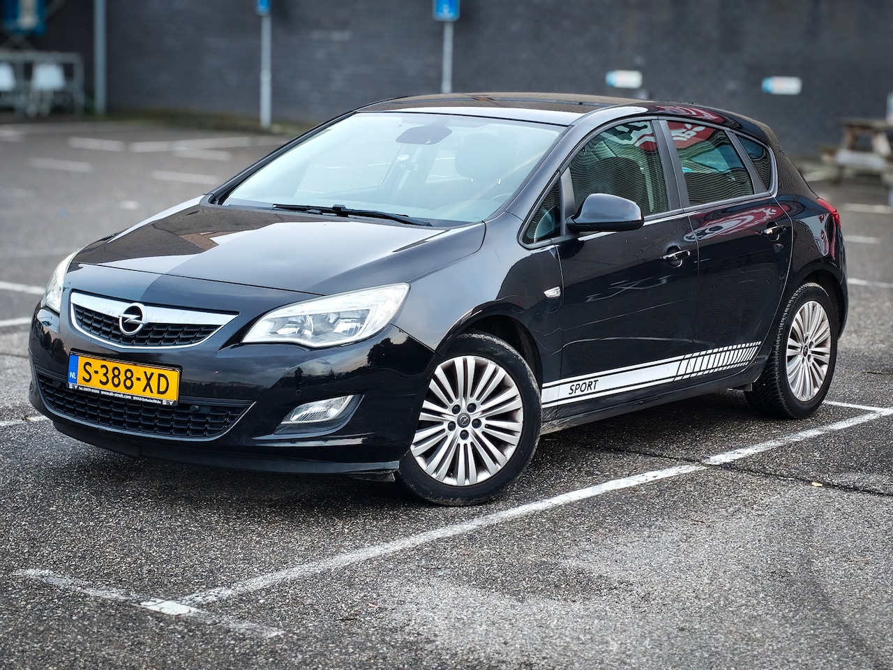 Opel Astra - 1.6 Selection LED DRL / PDC / Stoelverw / Trekh / Cruise - AutoWereld.nl