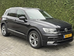 Volkswagen Tiguan - 1.4TSI Comfortline Business R-Line Panodak