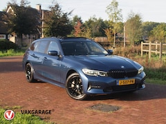 BMW 3-serie Touring - 330e eDrive Touring 292 PK | plug-in Hybride | Leder interieur | Panoramadak | Camera | Ap