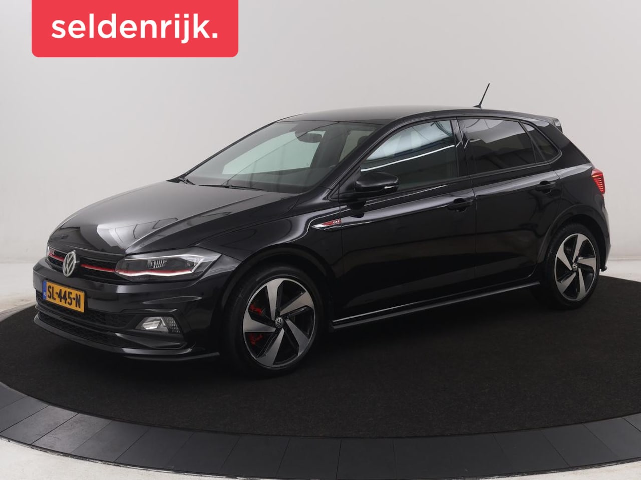 Volkswagen Polo - 2.0 TSI GTI | Apple Carplay | LED | Navigatie | - AutoWereld.nl