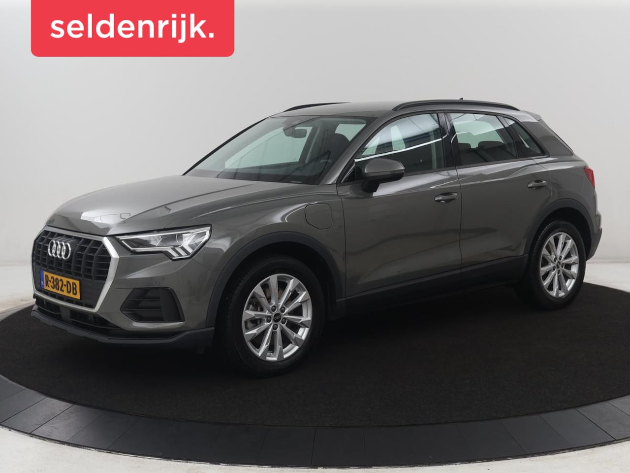 Audi Q3 - 45 TFSI e Advanced edition | SOH 84,4% | Trekhaak | Adapt. Cruise | LED | Elekt. Stooelver - AutoWereld.nl