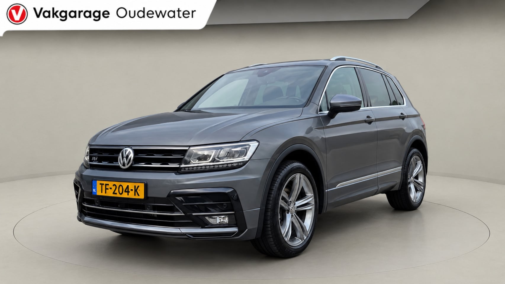 Volkswagen Tiguan - 1.4 TSI 4Motion Highline Business R-Line - AutoWereld.nl