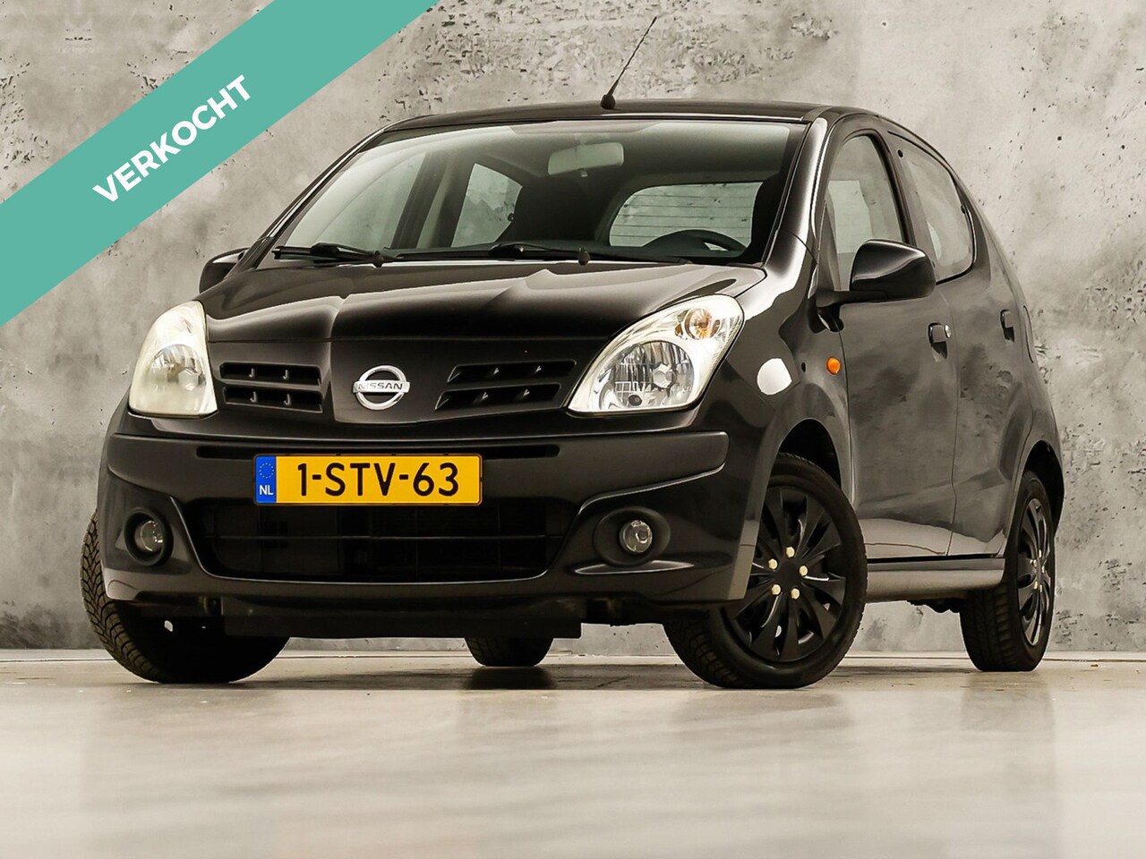Nissan Pixo - 1.0 Look Sport (AIRCO, NAP, ELEK RAMEN, SPORTSTOELEN, RADIO, ZWART, NIEUWE APK, NIEUWSTAAT - AutoWereld.nl