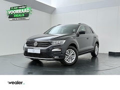 Volkswagen T-Roc - 1.0 TSI Style | 110 PK | Adaptive Cruise Control | DAB radio | Parkeersensoren | Apple Car