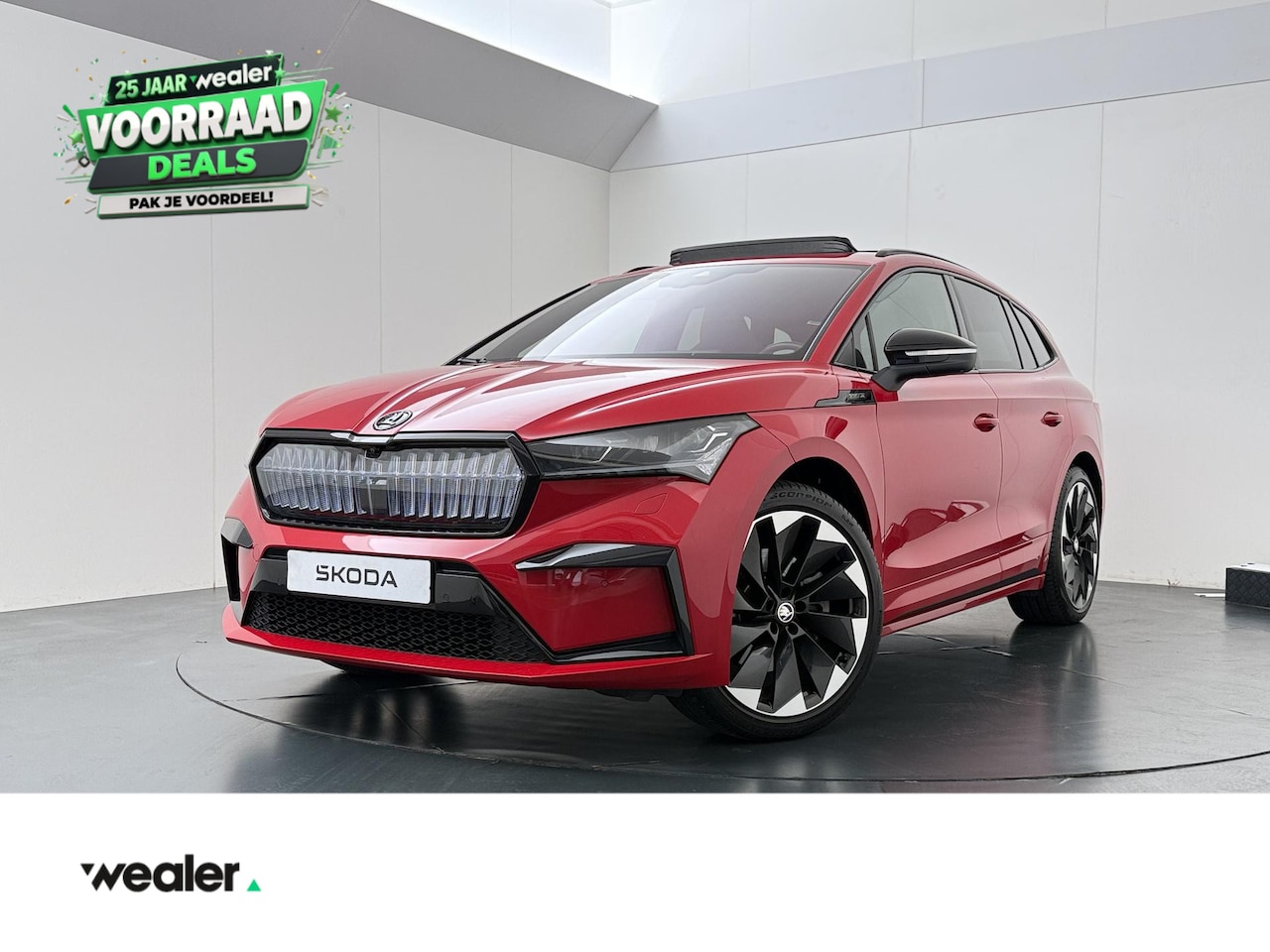 Skoda Enyaq iV - 80 Sportline | 204 PK | SoH 92% | Adaptive Cruise Control | Panoramadak | 360 graden camer - AutoWereld.nl