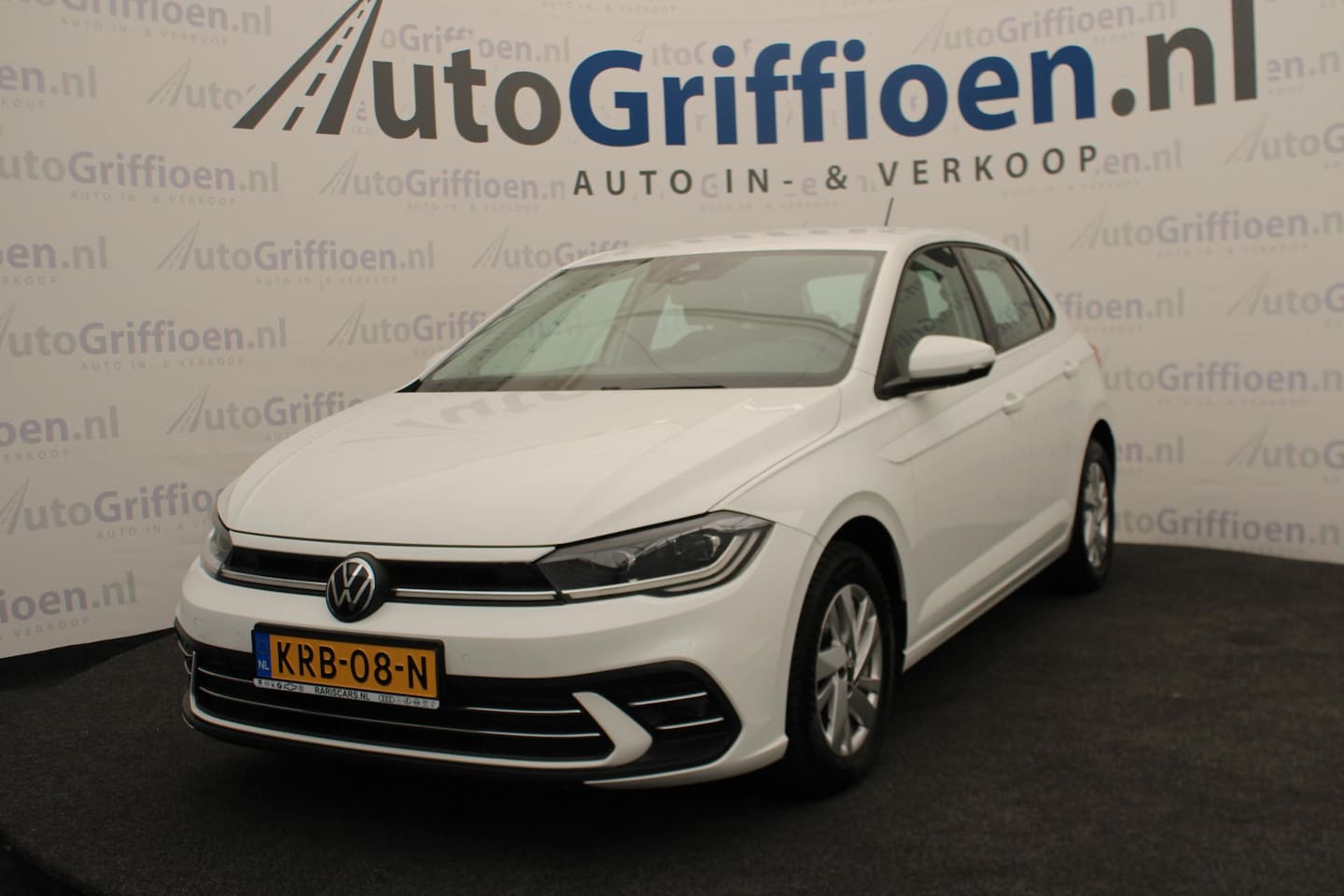 Volkswagen Polo - 1.0 TSI R-Line Business keurige 5-deurs met stoelverwarming - AutoWereld.nl