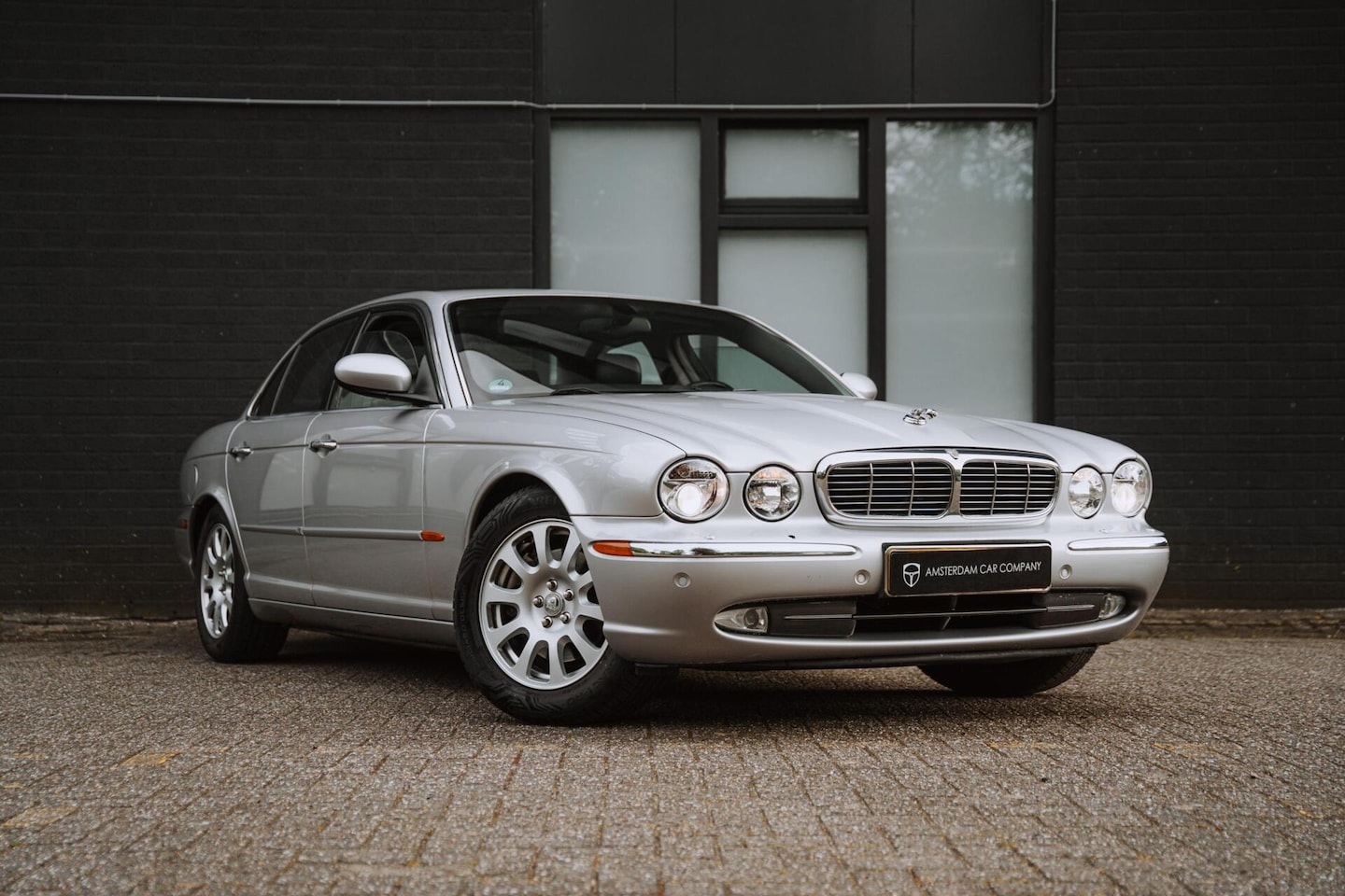 Jaguar XJ - 3.0 V6 Sport 169950km luchtvering vernieuwd - AutoWereld.nl