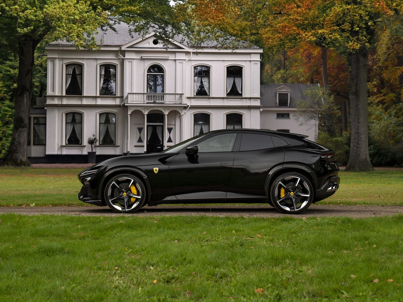 Ferrari Purosangue - 6.5 V12 | Full carbon | Pano-dak | Lift | Massage - AutoWereld.nl