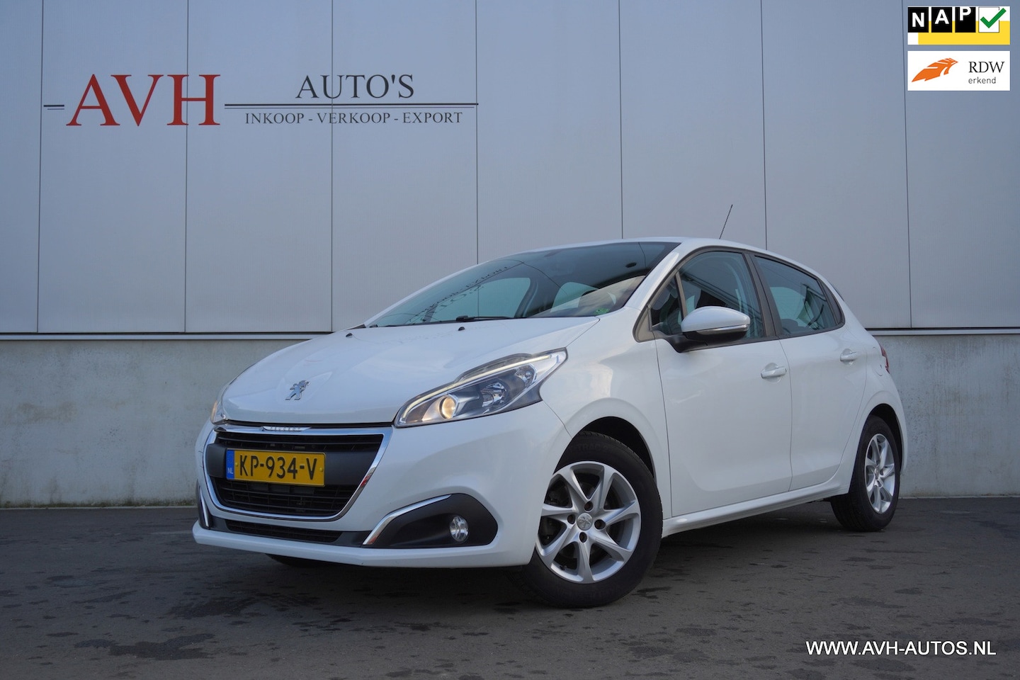 Peugeot 208 - 1.2 PureTech Blue Lion 1.2 PureTech Blue Lion - AutoWereld.nl