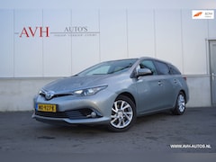 Toyota Auris Touring Sports - 1.8 Hybrid Lease
