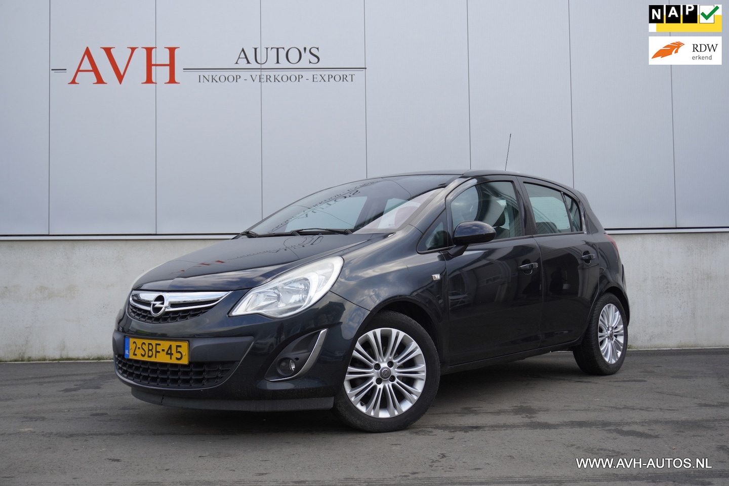 Opel Corsa - 1.4-16V Cosmo 1.4-16V Cosmo - AutoWereld.nl