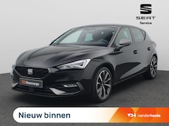 SEAT Leon - 1.5 TSI FR Launch Edition 150PK Trekhaak, Dynamic Chassis, Achteruitrijcamera, Stoel-Stuur