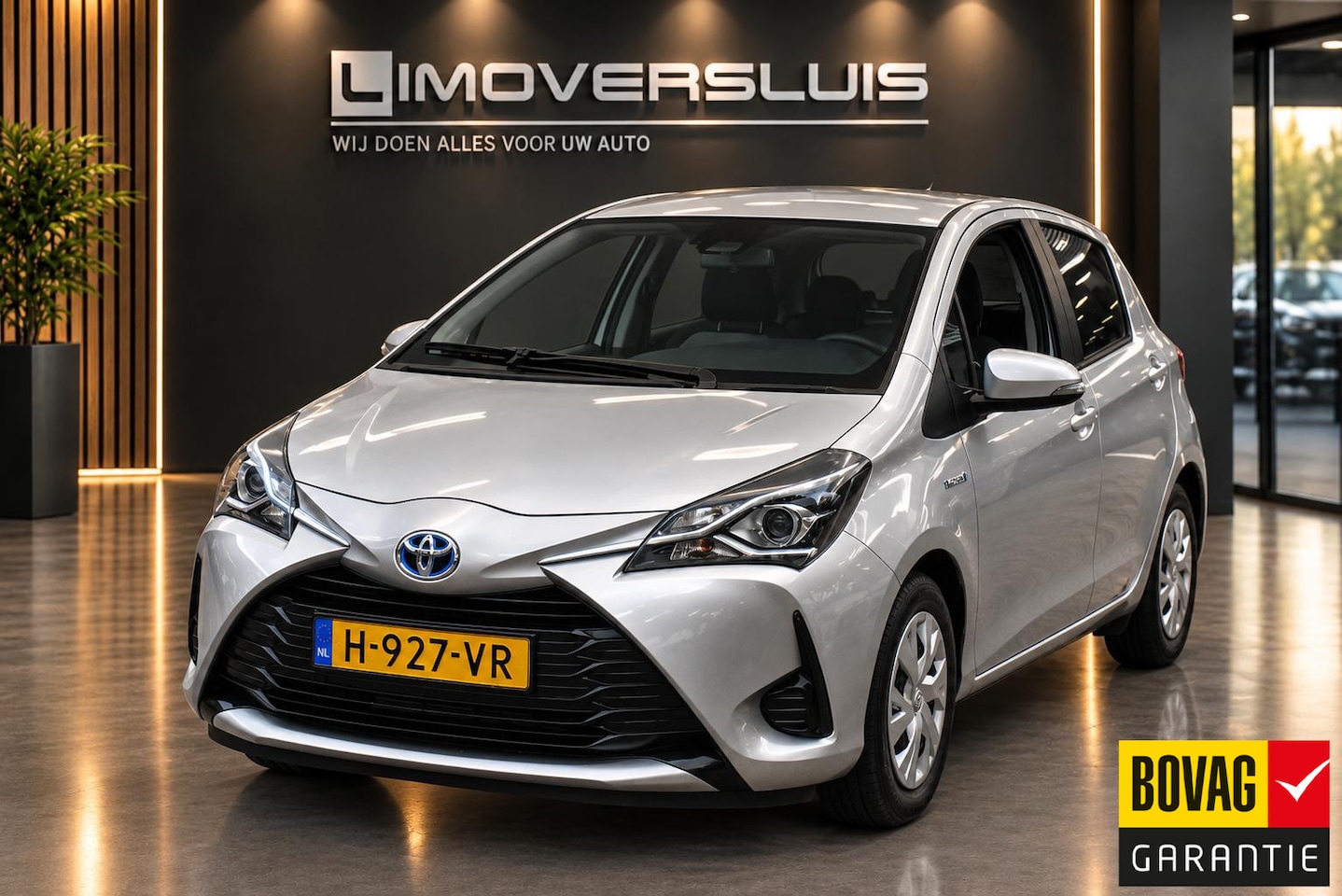 Toyota Yaris - 1.5 Hybrid Active | 2e Eigenaar | 100% Onderhouden | Camera | Cruise | 12 mnd BOVAG Garant - AutoWereld.nl