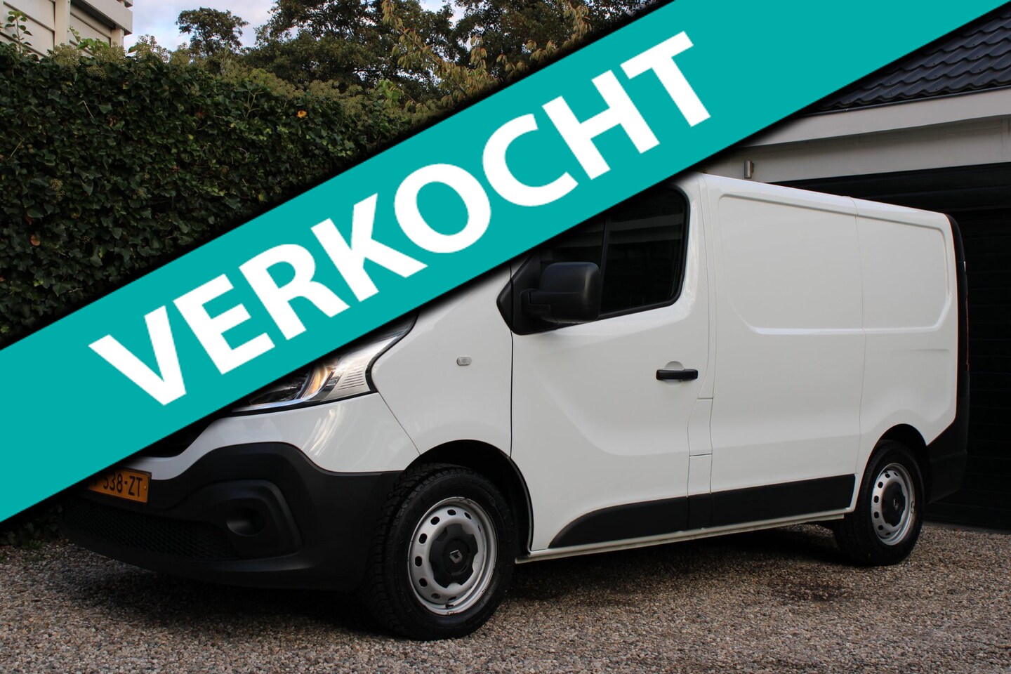 Renault Trafic - 1.6 dCi T29 L1H1 Comfort | EX BTW | Navi | Bluetooth | Trekhaak | PDC - AutoWereld.nl