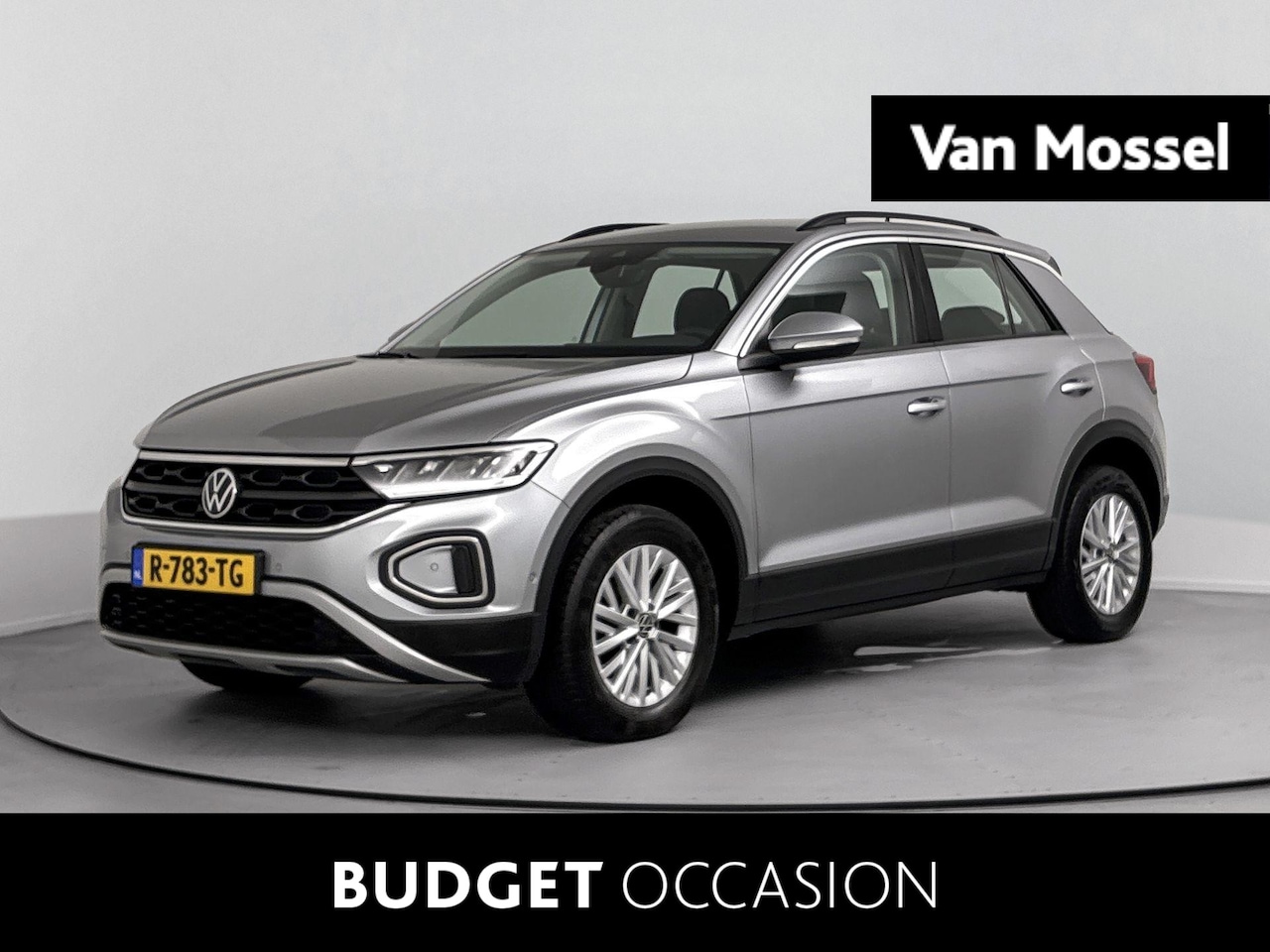 Volkswagen T-Roc - 1.0 TSI Life Trekhaak | Parkeersensoren Voor + Achter | Adaptieve Cruise Control | Navigat - AutoWereld.nl