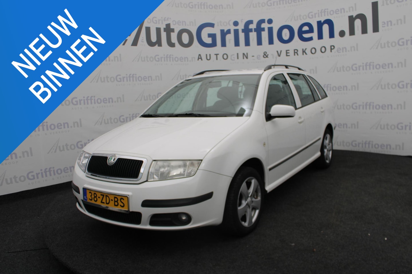 Skoda Fabia Combi - 1.4-16V Spirit+ - AutoWereld.nl