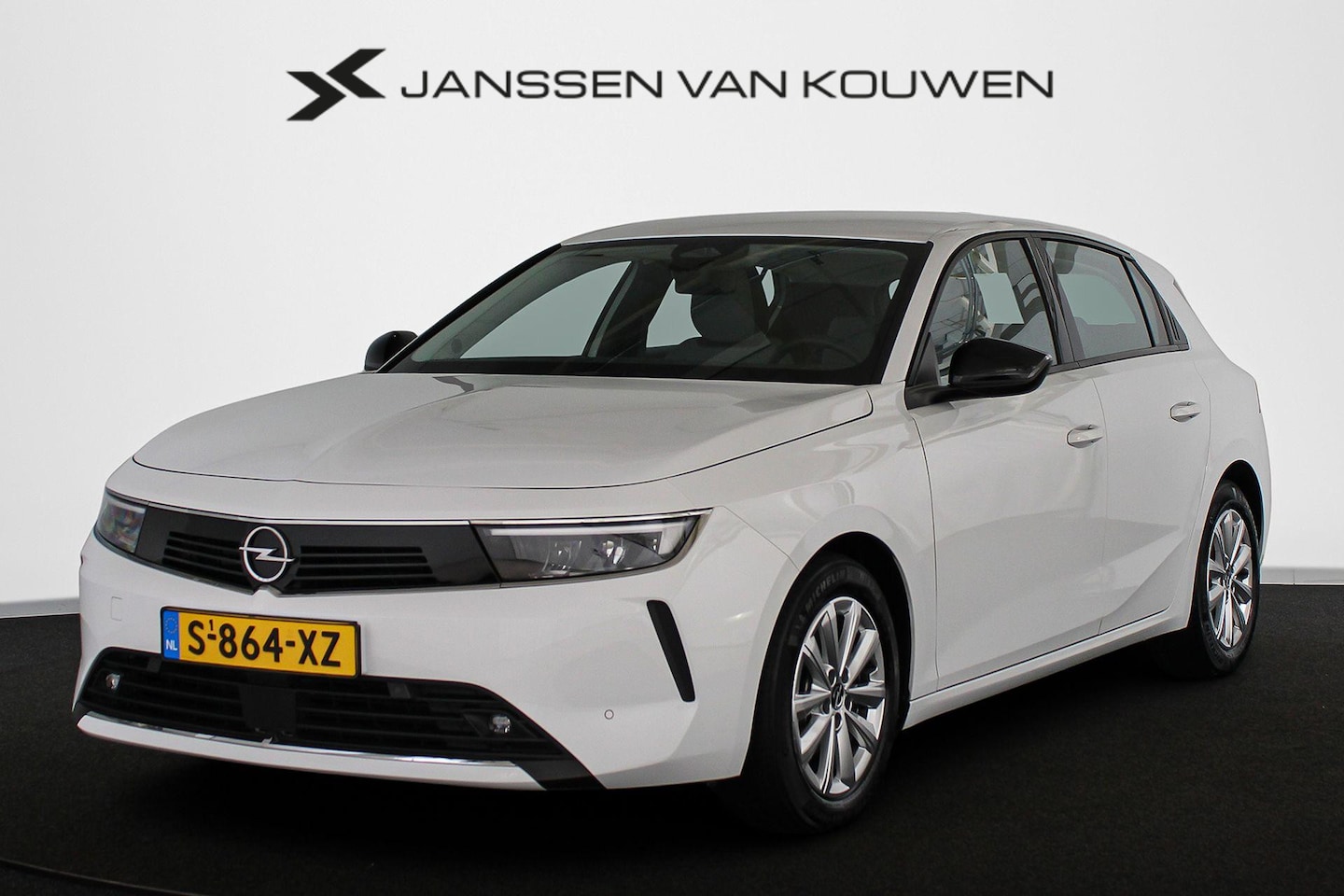 Opel Astra - 1.2 Level 2 Camera Clima Apple CarPlay - AutoWereld.nl