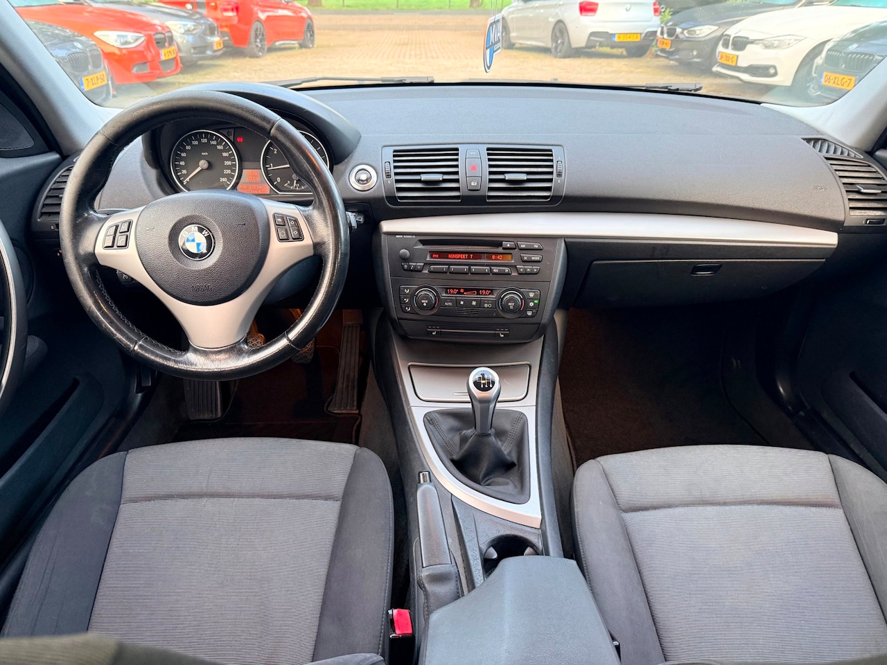 BMW 1-serie - 116i|Nieuwe Ketting + Klepseals|Climate control|Cruise control|Nette staat.. - AutoWereld.nl