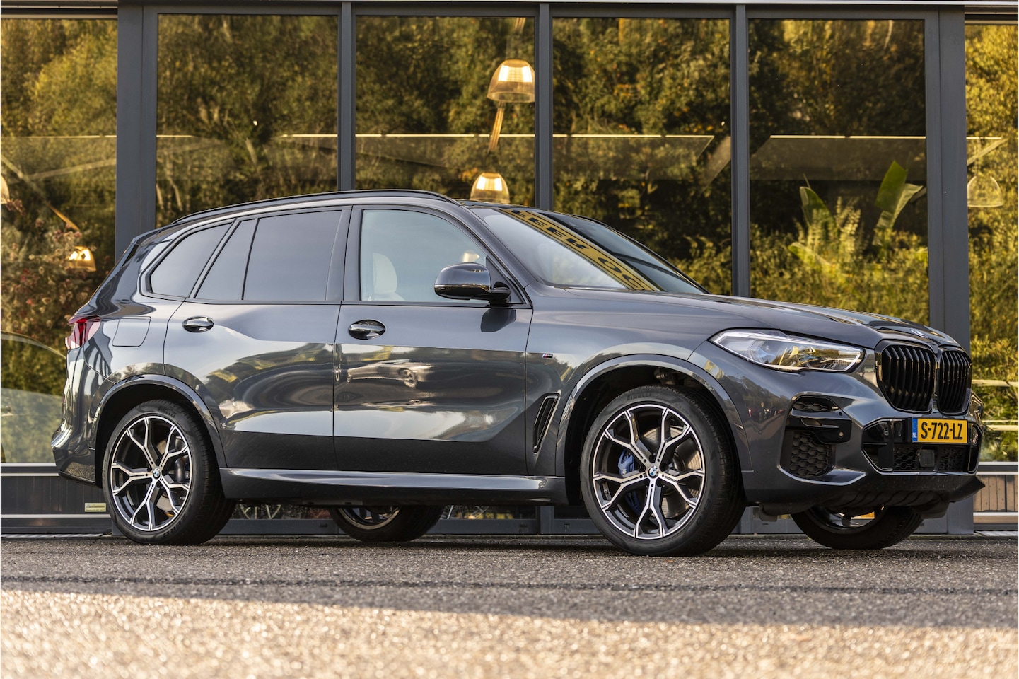 BMW X5 - xDrive45e High Executive M-pakket / panoramadak / HUD / - AutoWereld.nl