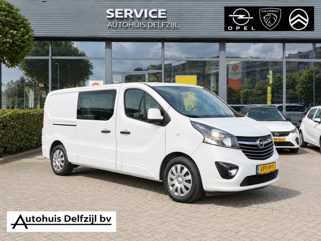 Opel Vivaro - GBDC 1.6 CDTi BiTurbo 125pk L2H1 350/2900 Business+ - AutoWereld.nl