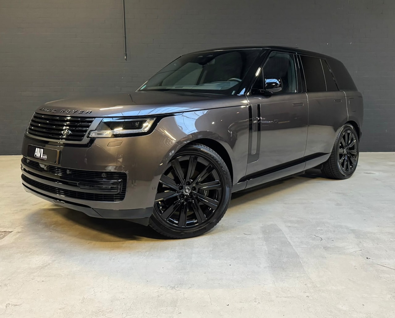 Land Rover Range Rover - 3.0 P510e L460 HSE SV Styling - AutoWereld.nl