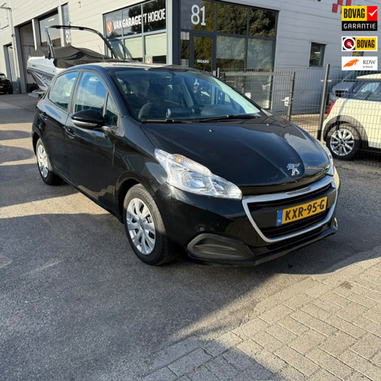 Peugeot 208 - 1.2 PureTech Like 1.2 PureTech Like - AutoWereld.nl