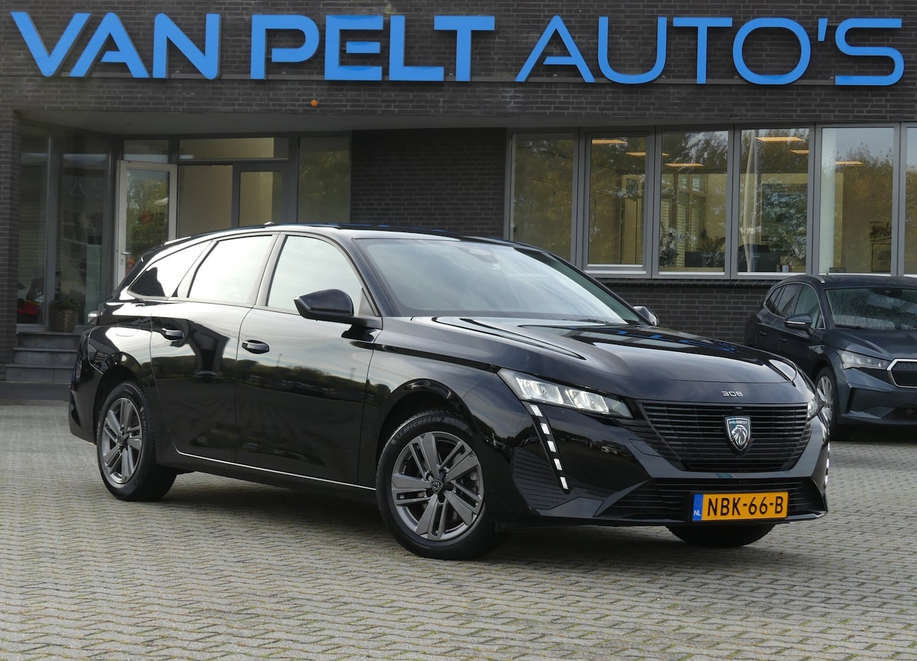 Peugeot 308 SW - 1.2 Hybrid 136PK E-DCS6 Style - AutoWereld.nl