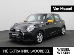 MINI 5-Deurs - 1.5 One Essential | Navigatie | LMV | Parkeer sensoren | Climate control | Union Jack acht