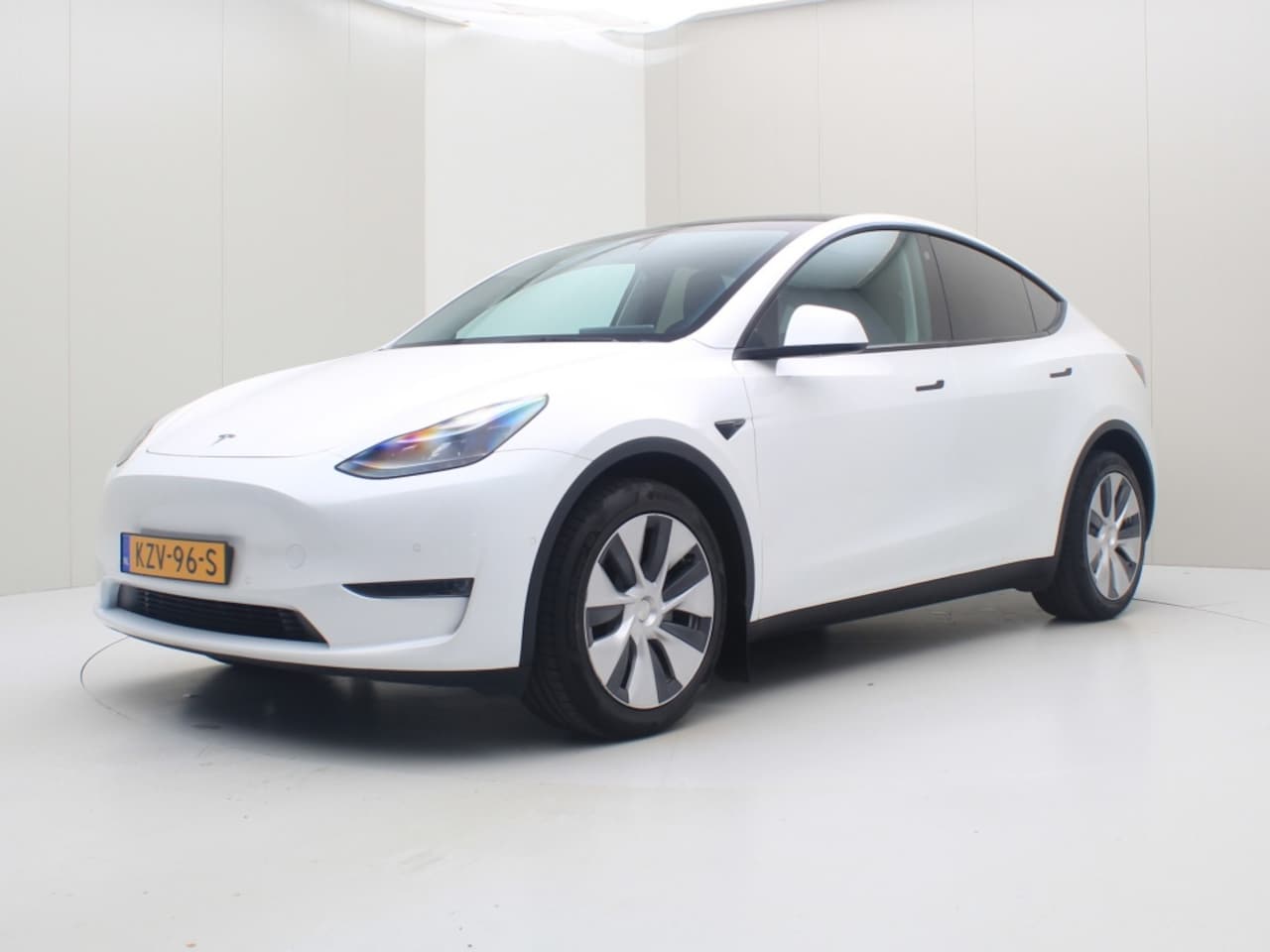 Tesla Model Y - Long Range 345pk AWD - AutoWereld.nl