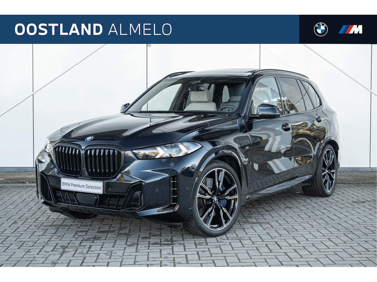 BMW X5 - xDrive50e M Sport Automaat / Trekhaak / Panoramadak / Comfortstoelen / Comfort Access / So - AutoWereld.nl