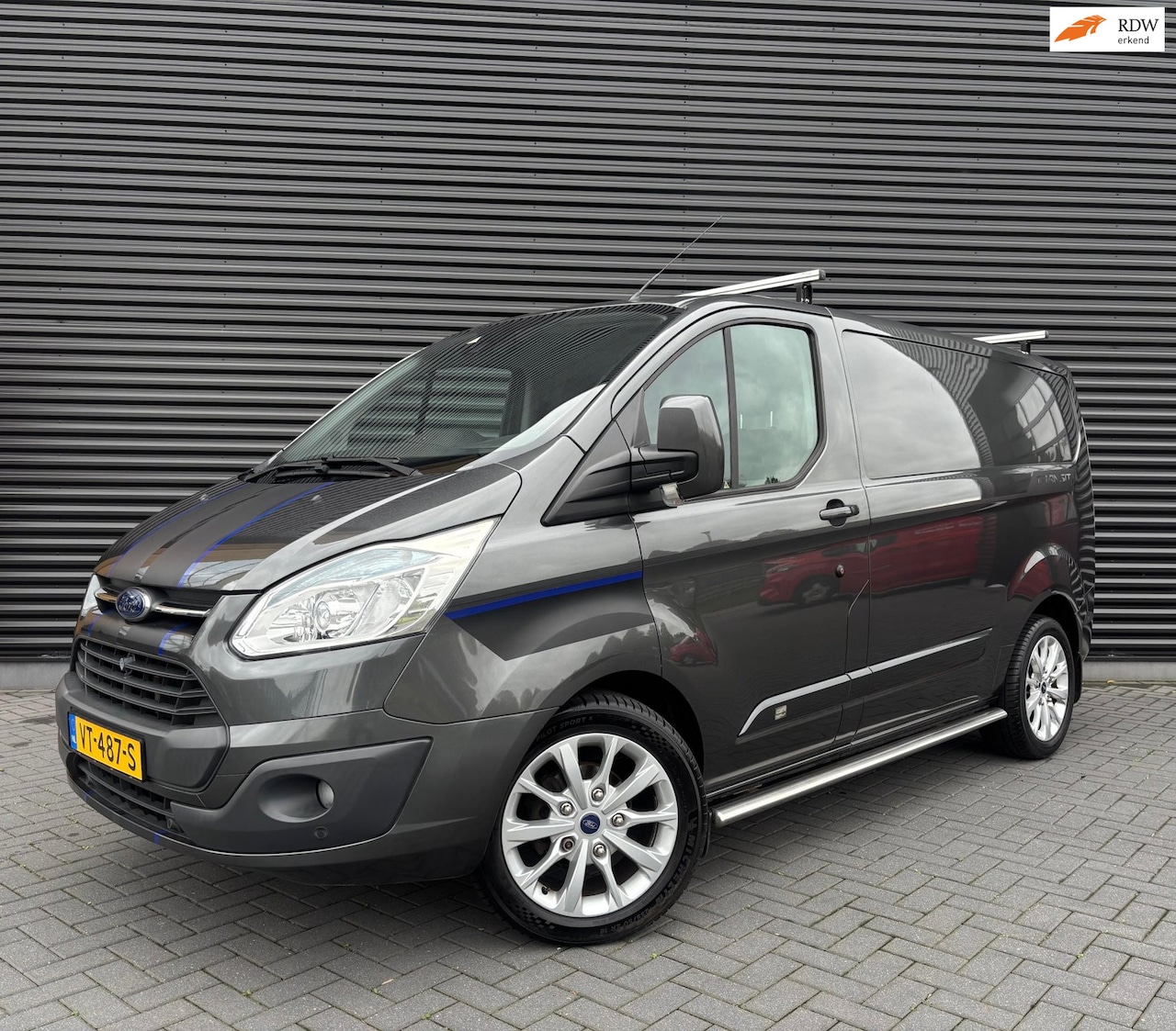 Ford Transit Custom - 270 2.2 TDCI L1H1 Anniversary Edition| FULL OPTION| CAMERA|BEARLOCK| STOELVERWARMING - AutoWereld.nl