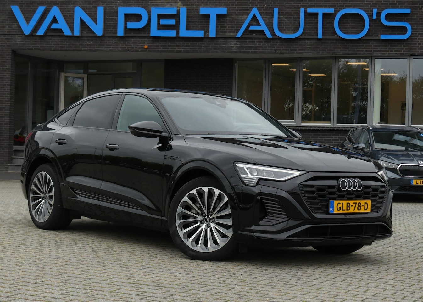Audi Q8 Sportback e-tron - 55 quattro S Edition Competition 115 kWh 55 quattro S Edition Competition 115 kWh - AutoWereld.nl