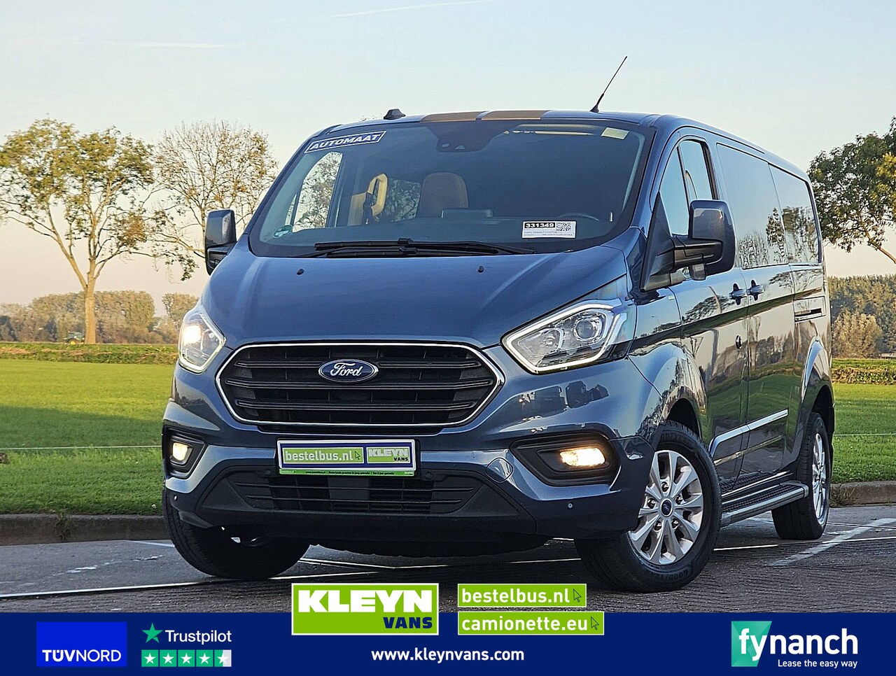 Ford Transit Custom - 2.0 L2 DC ac automaat EURO6 dubbele schuifdeur carplay trekhaak treeplanken LM velgen - AutoWereld.nl