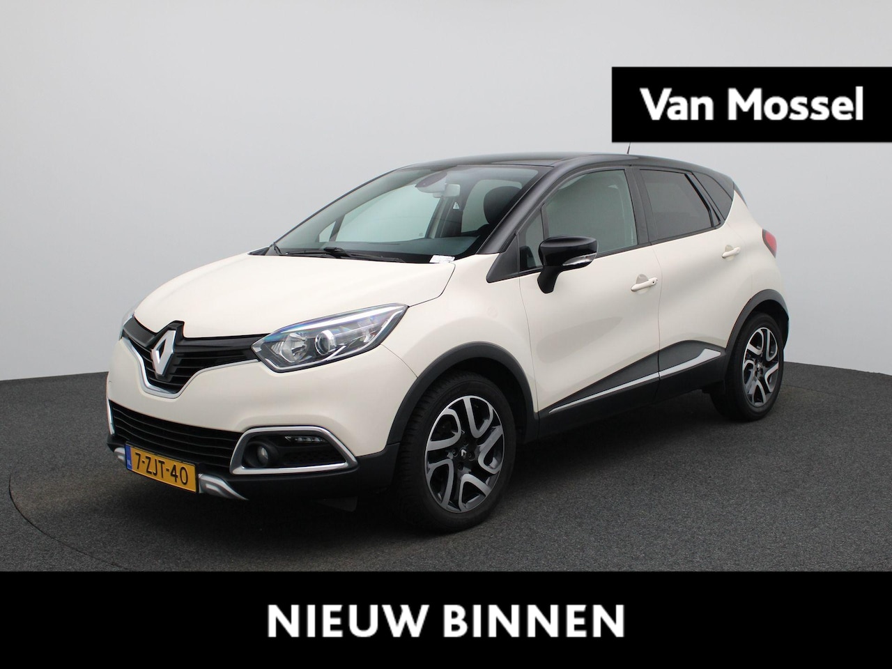 Renault Captur - 0.9 TCe Helly Hansen | Climate Control | Achteruitrijcamera | Cruise Control | Navigatie | - AutoWereld.nl