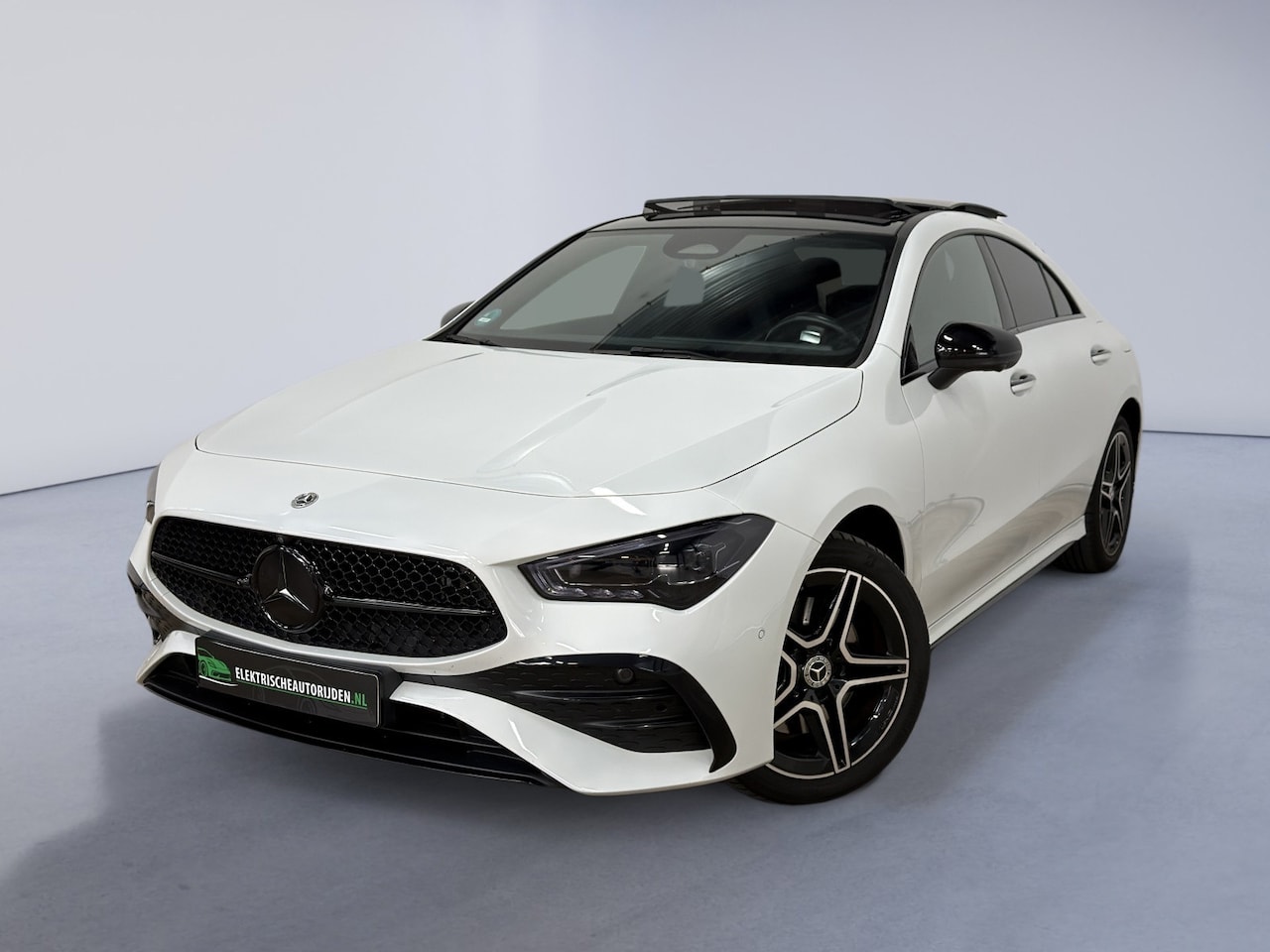 Mercedes-Benz CLA-Klasse - 250 e AMG Line|PANO|MEMORY|HUD|NAP|INRUIL MOGELIJK| - AutoWereld.nl