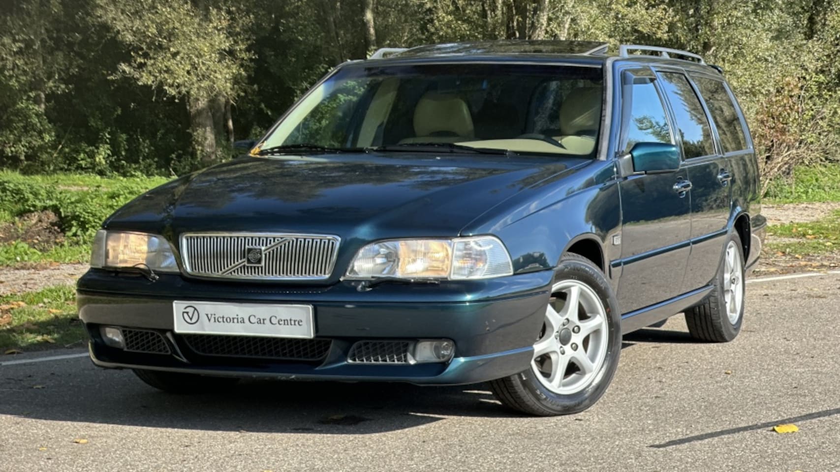 Volvo V70 - 2.5 Comf. Lux. Excl. 51000 KM - Super staat! - AutoWereld.nl