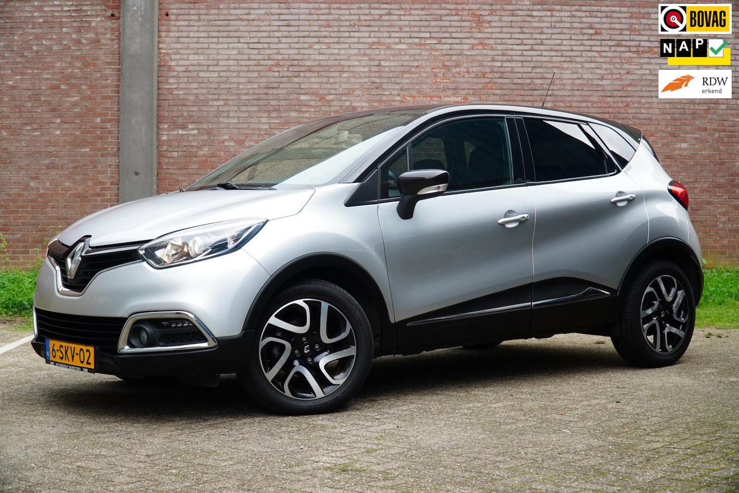 Renault Captur - 1.2 TCe Dynamique AUTOMAAT, Navigatie, Cruise, Climat, LM Velgen. - AutoWereld.nl