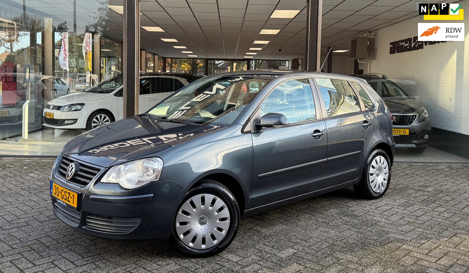 Volkswagen Polo - 1.4-16V 80pk AIRCO | CRUISE | ELEKTR PACK | NAP - AutoWereld.nl