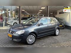 Volkswagen Polo - 1.4-16V 80pk AIRCO | CRUISE | ELEKTR PACK | NAP