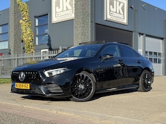 Mercedes-Benz A-klasse - 200 AMG|Pano|Ambient Lights|Burmester®|Night|Etc