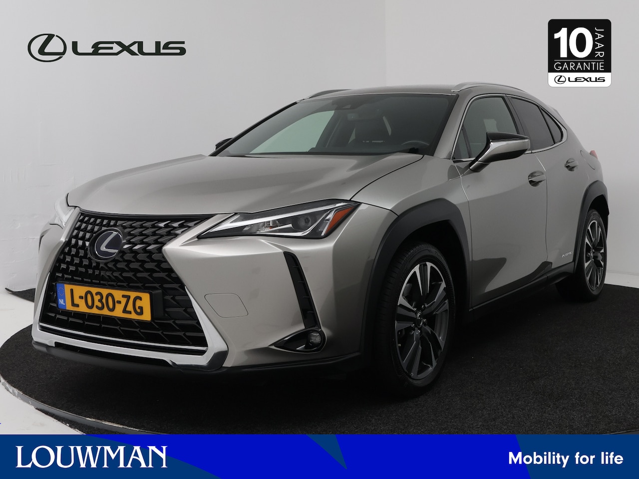 Lexus UX - 250h Business Line 250h Business Line - AutoWereld.nl