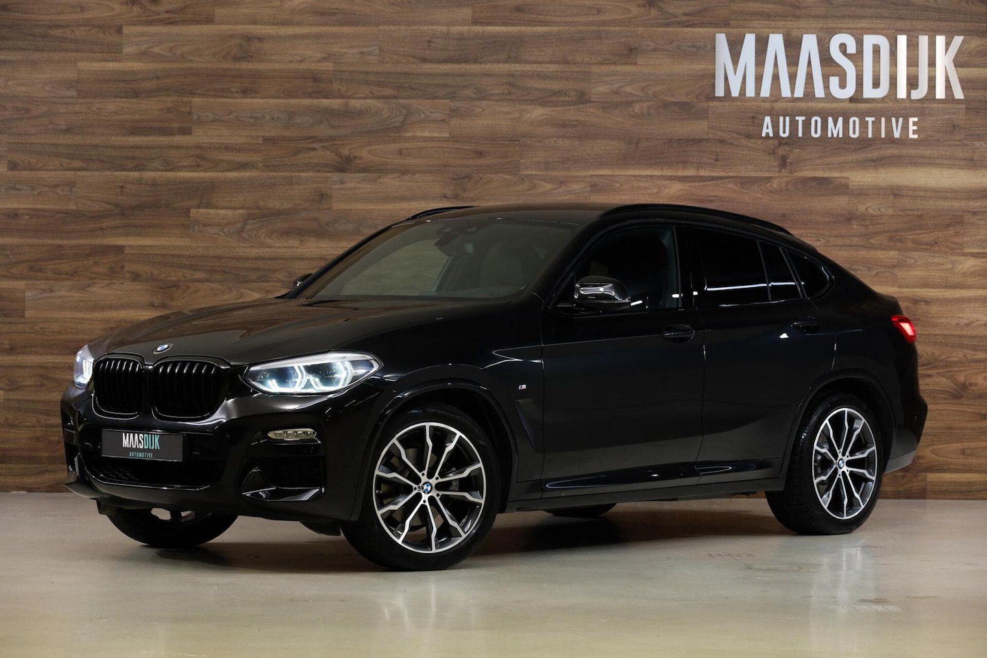 BMW X4 - xDrive20i M-Sport|HUD|Carplay|Leder|Camera|Dodehoek| - AutoWereld.nl