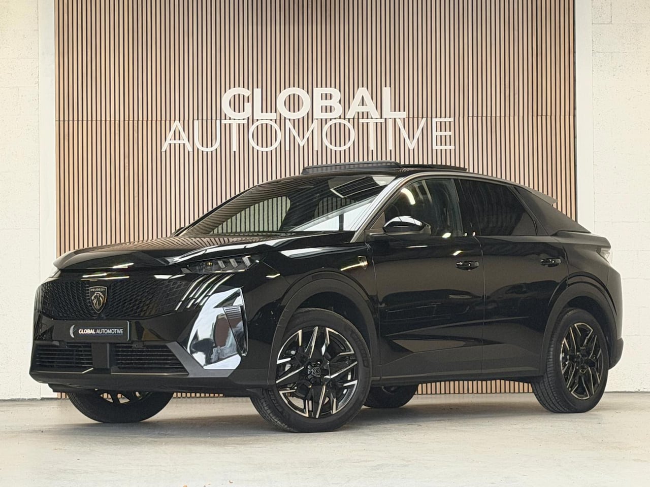 Peugeot 3008 - 1.2 Hybrid 136 GT - PANORAMADAK - MASSAGE - FOCAL AUDIO - AutoWereld.nl