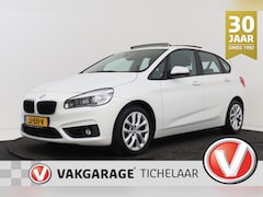 BMW 2-serie Active Tourer - 218i Luxury | Trekhaak | Panoramadak | Stoelverwarming | Cruise Control | PDC |