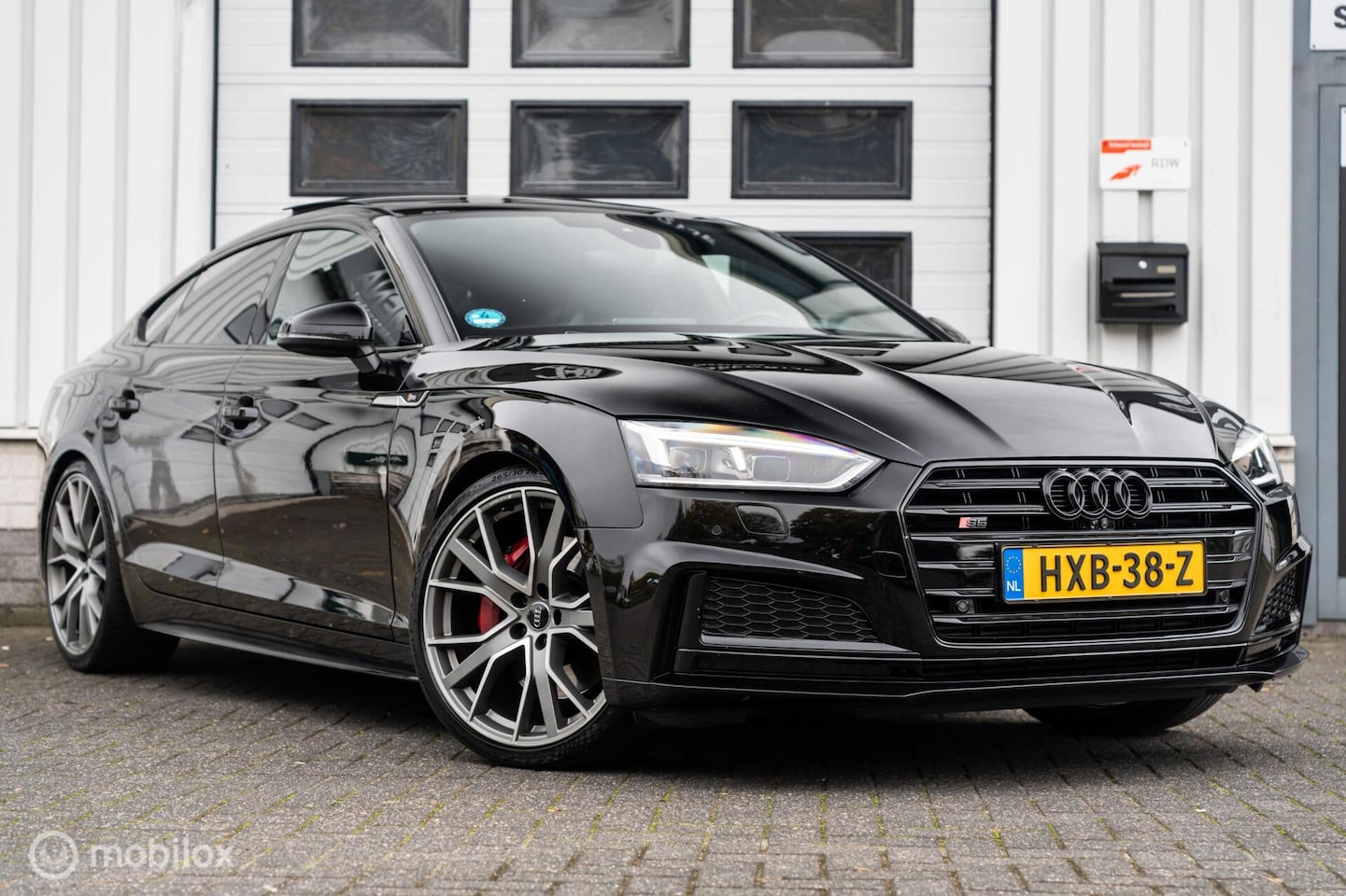 Audi S5 - 3.0 TFSI S5 quattro PANO B&O HUD KUIP MATRIX KEYLES - AutoWereld.nl