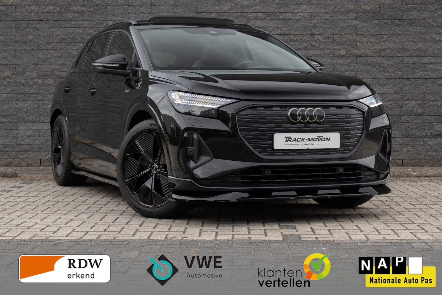 Audi Q4 e-tron - 50 quattro s-line 77 kWh PANORAMADAK - AutoWereld.nl