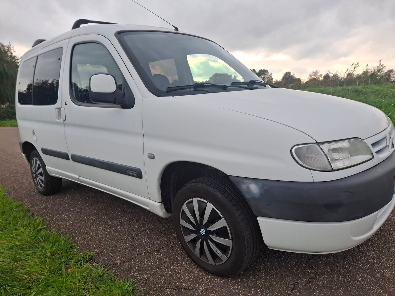 Citroën Berlingo - 1.4i Multispace 1.4i Multispace - AutoWereld.nl