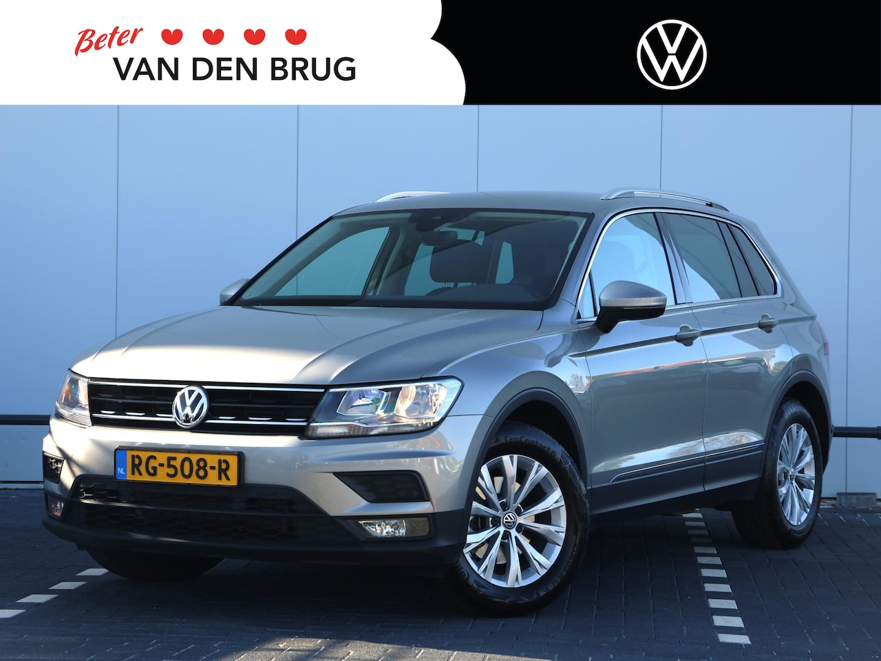 Volkswagen Tiguan - 1.4 TSI Comfortline Business 125pk | Eerste eigenaar | Navigatie | Stoelverwarming | Trekh - AutoWereld.nl