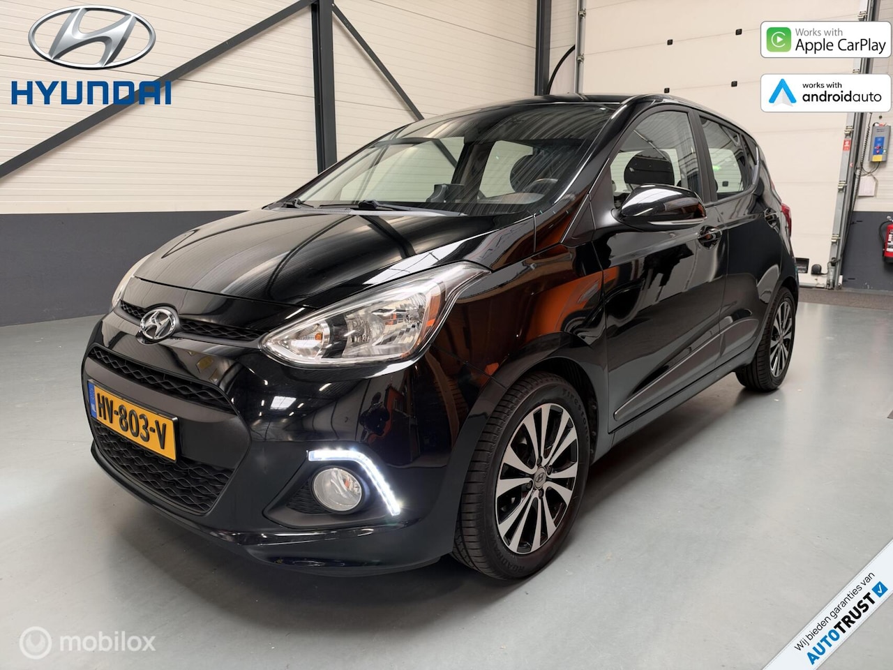 Hyundai i10 - 1.0i i-Motion Premium Leer|Clima|CarPlay|LED - AutoWereld.nl