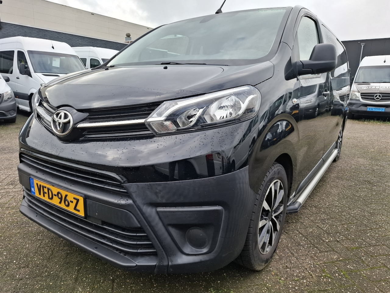 Toyota PROACE Long Worker - 2.0 D-4D Navigator DC MOTOR KAPOT! 122PK - AutoWereld.nl